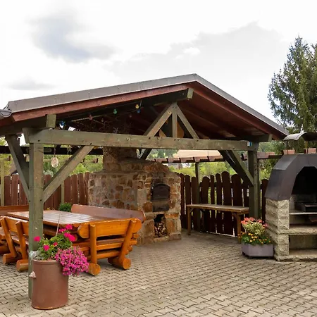 Maerchenhafte Ferienhaeuser Appartement *