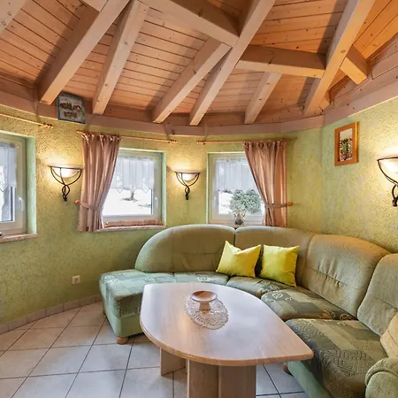 Maerchenhafte Ferienhaeuser * Kaulsdorf